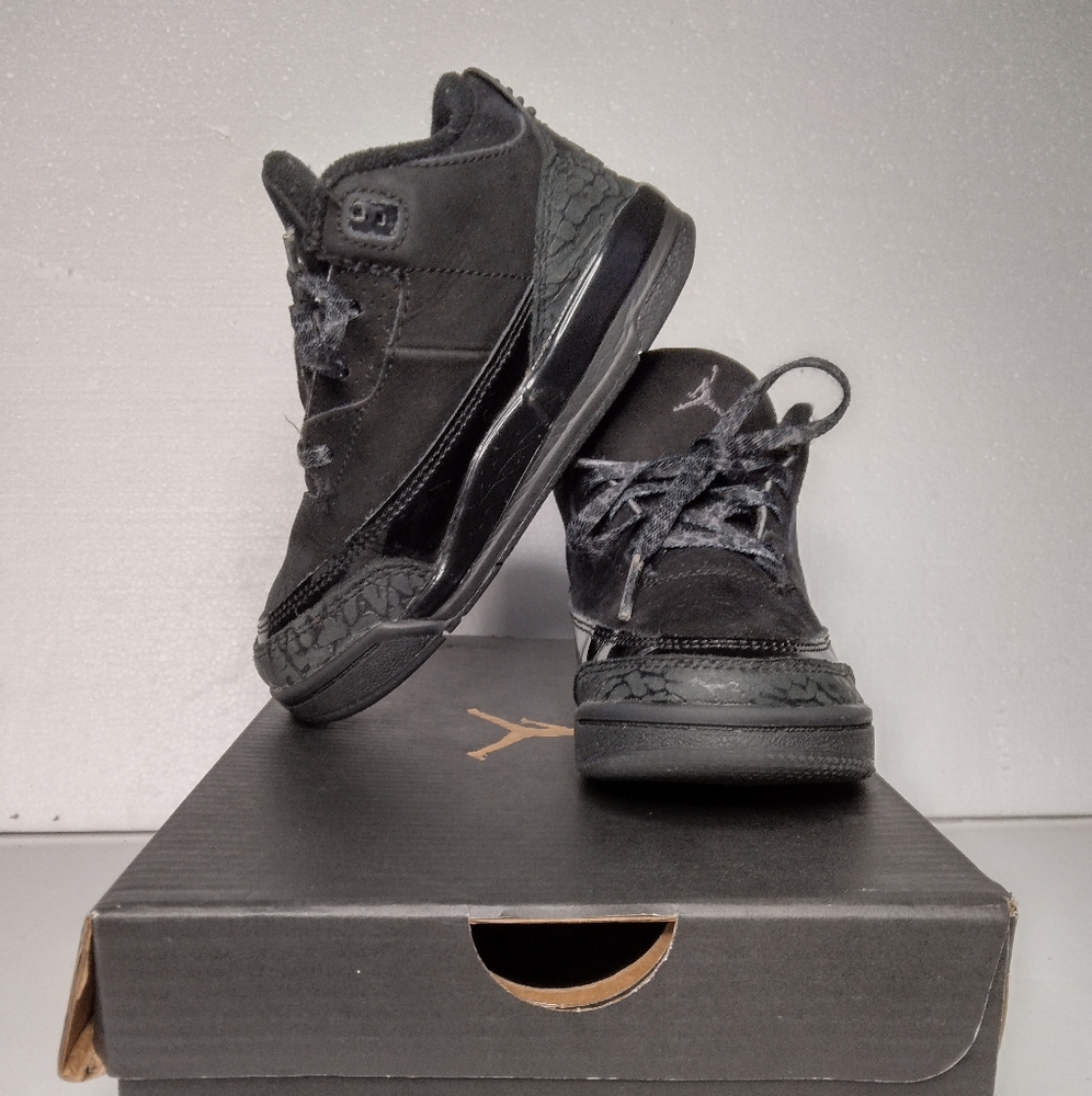 Air Jordan 3 Retro 2025 Kids Black Cats